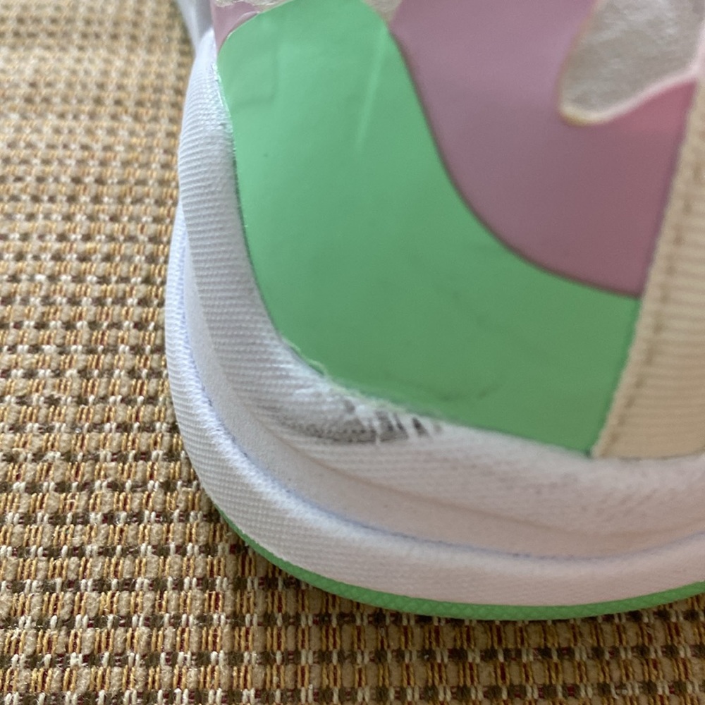 Fabletics Larchmont Transparent Performance Shoe … - image 4